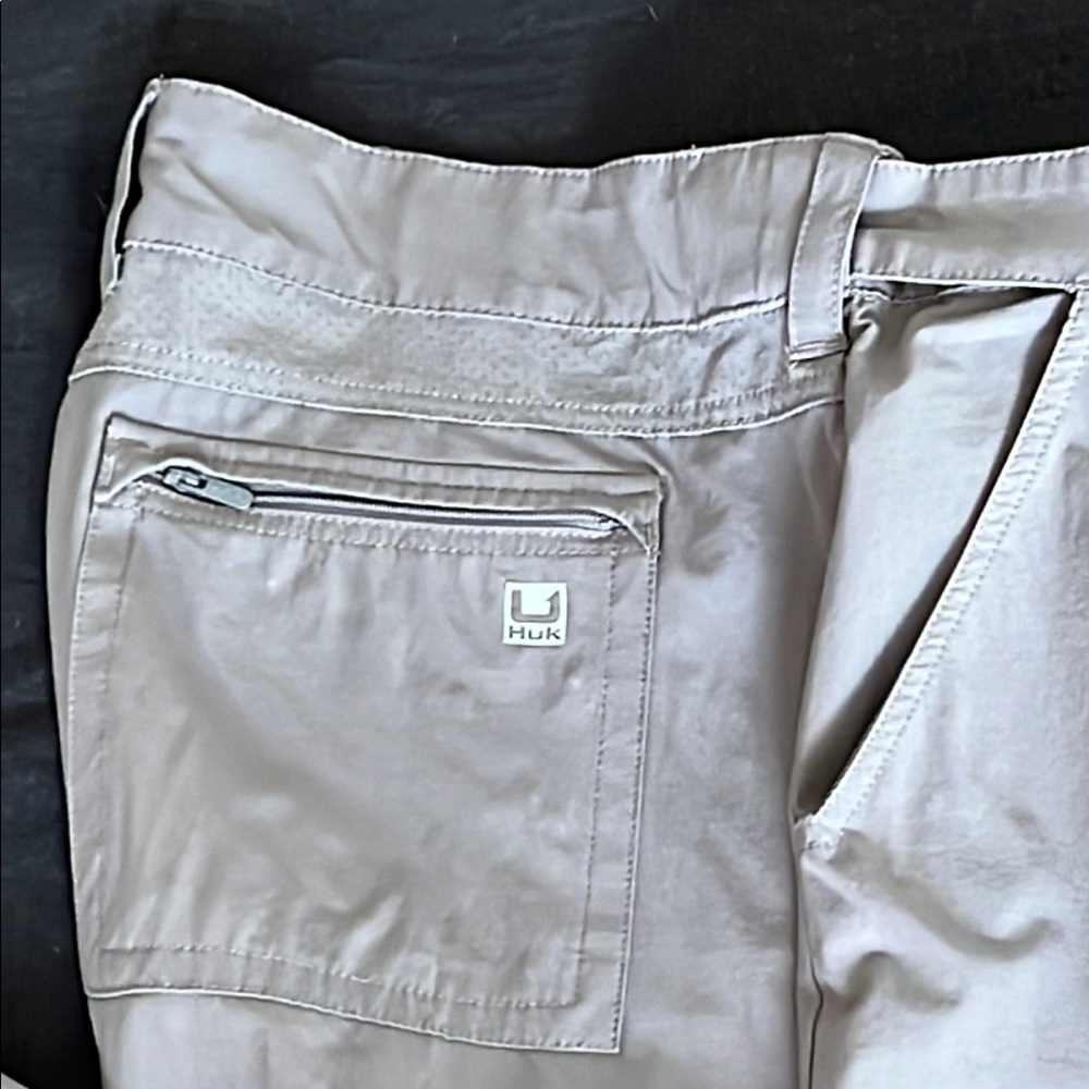 Huk Men's Cargo Pants Medium Gray XL - Picture 9 of 10
